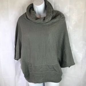 Knit cow neck stretchy womens medium gray sweater